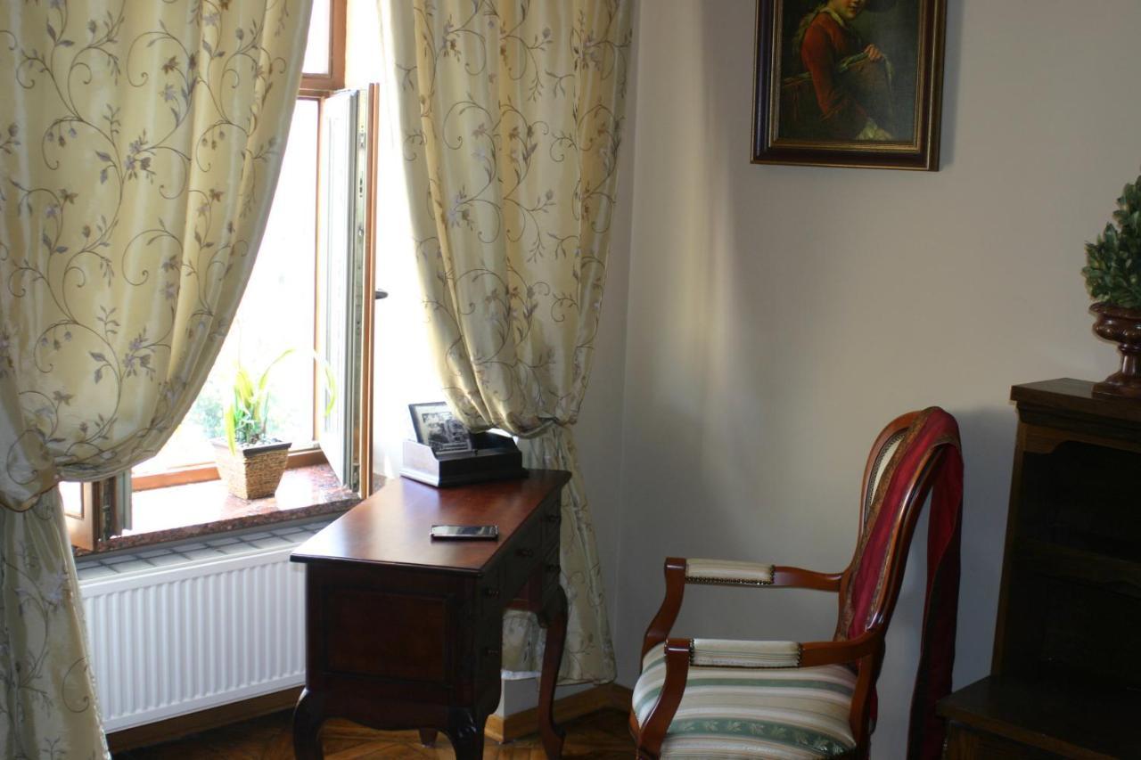 Apartment On Rynok Square Lviv Extérieur photo