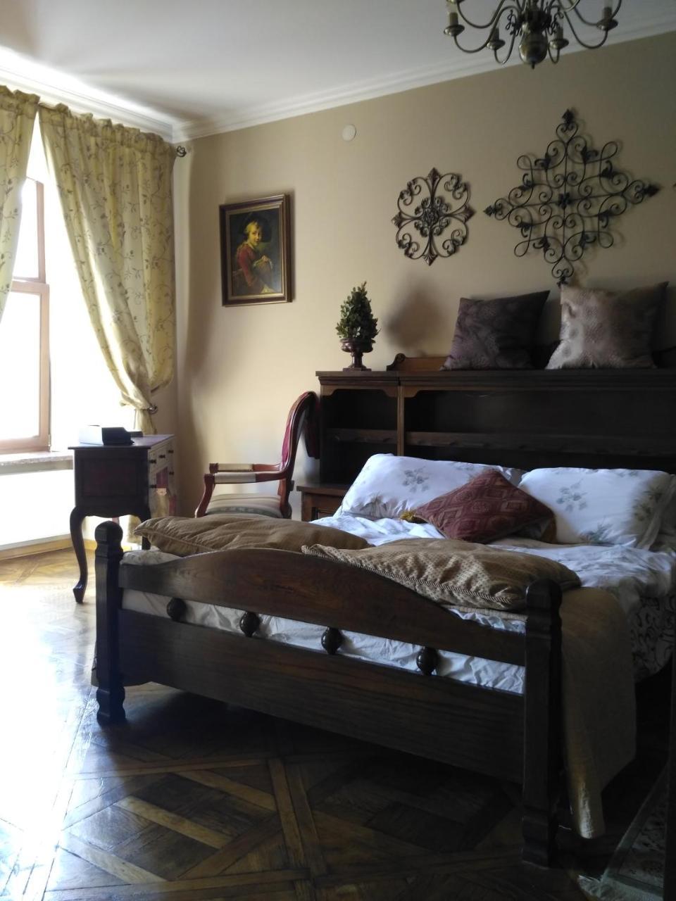 Apartment On Rynok Square Lviv Extérieur photo