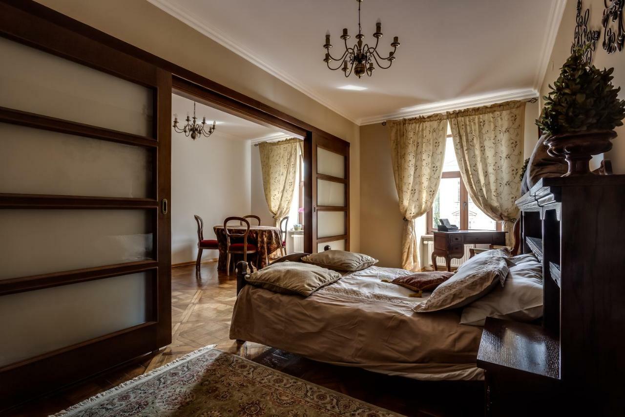 Apartment On Rynok Square Lviv Extérieur photo